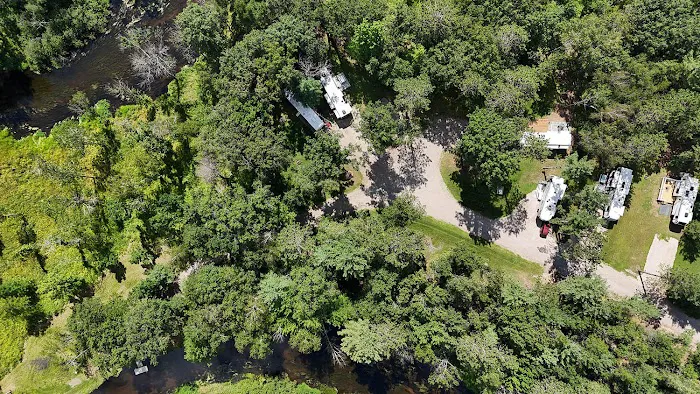 Camp Rivers Campground Picture 6