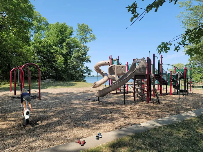 Collinwood Regional Park & Campground Picture 4