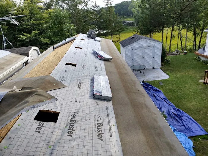 Carefree Country Club Campground Picture 3