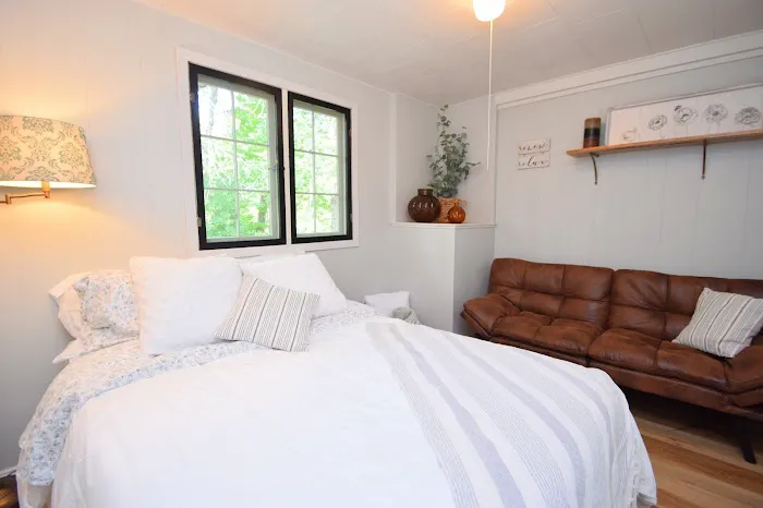 Abide Lakeside Picture 5