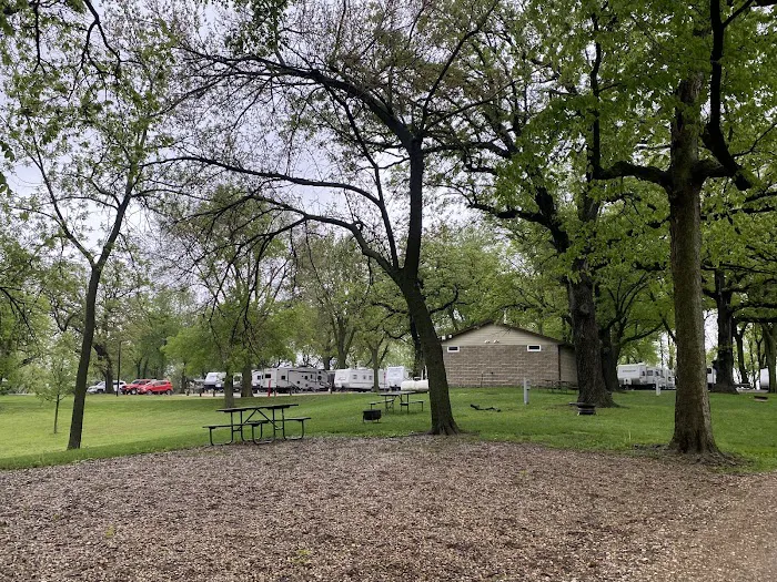 Swan Lake St Park Campground Picture 8