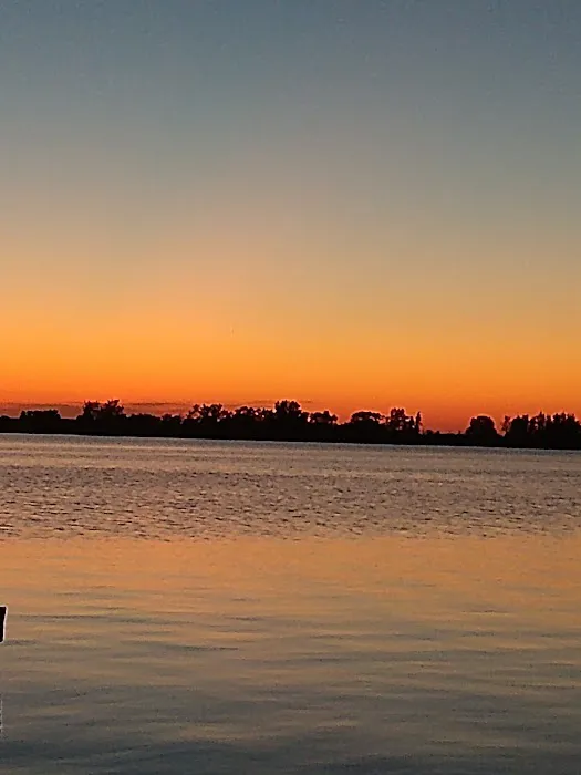 Fox Lake Campground Picture 2