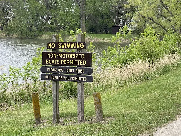 Larson Lake County Park Picture 7