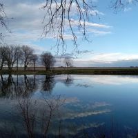 Larson Lake County Park ico