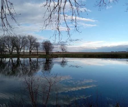 Larson Lake County Park