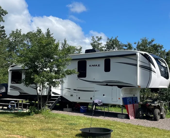 Wheelers RV Park Picture 2