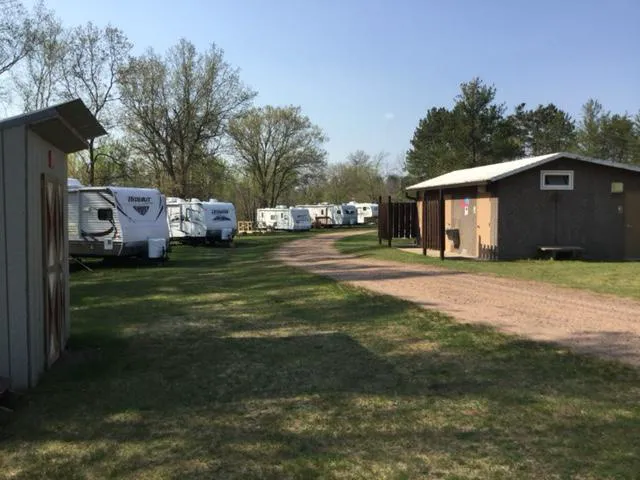 Rest EZ Campground Picture 1