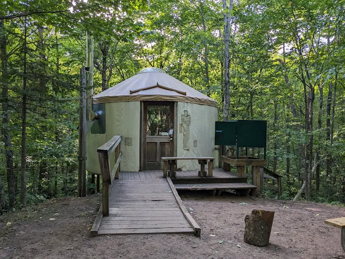 Little Union River Yurt Picture 7