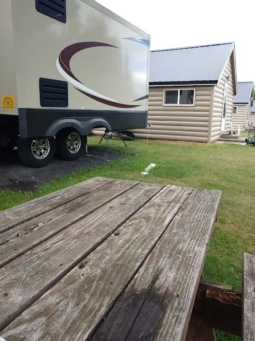 Anchor Inn Campground & Cabins Picture 5