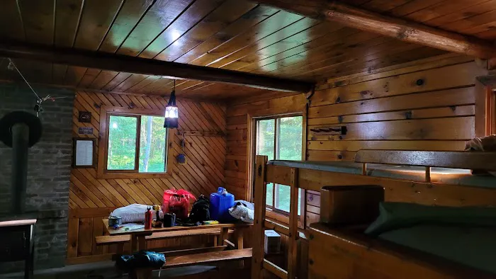 Porcupine Mountains Gitchee Gumee Cabin Picture 6