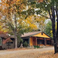 Four Seasons Cabin @ Edgewater ico