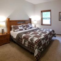 Captain's Quarters @ Edgewater Beach Resort ico