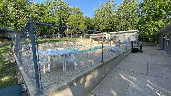 SonLight Campground and Cabins Picture 1