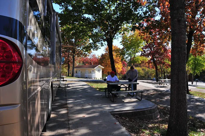 Branson KOA Holiday Picture 10