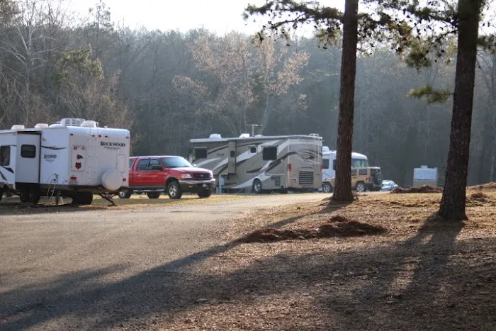 Golden Pond RV Park- Coast to Coast Picture 4