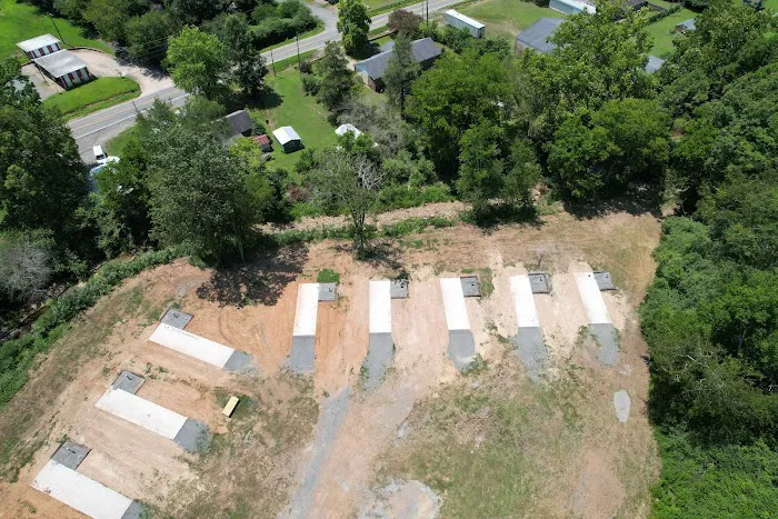 Sammy's Creekside RV Park Picture 1