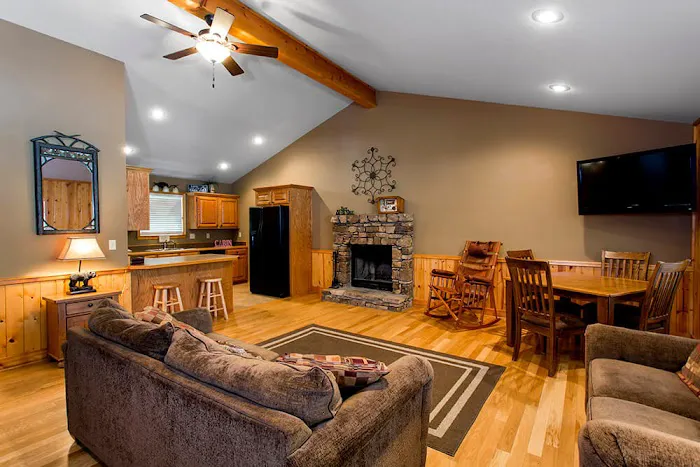 The Cabins at lobo landing Picture 4