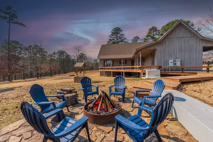 Cove Creek Cottage at Greers Ferry Lake Picture 5