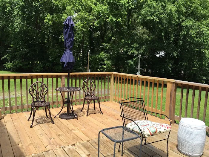 Kelly's Bunkhouse Picture 7