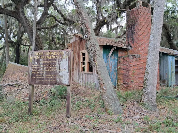 Dupuis Group Campground. 22500 SW Kanner HWY Picture 3