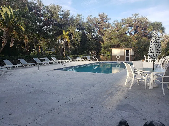 Camp Venice Picture 9