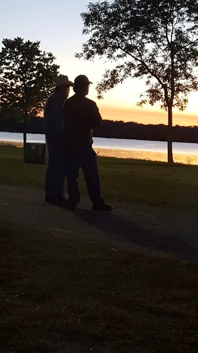Lake Ripley Campgrounds Picture 6