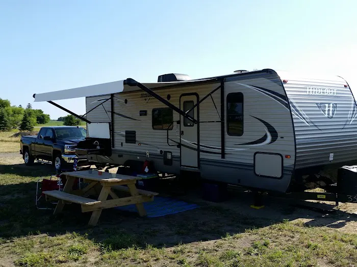 Forest City Watercraft Campsite Picture 8
