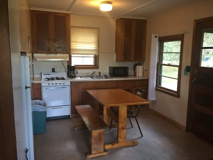 Wilderness Point Cabins Picture 5