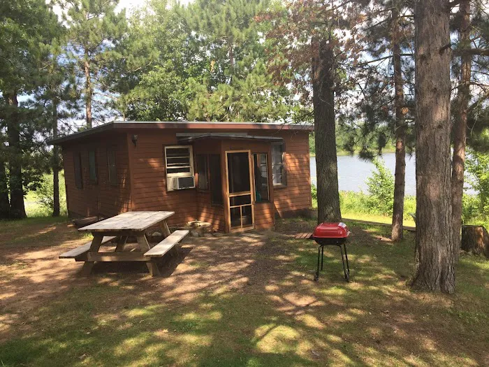 Wilderness Point Cabins Picture 9