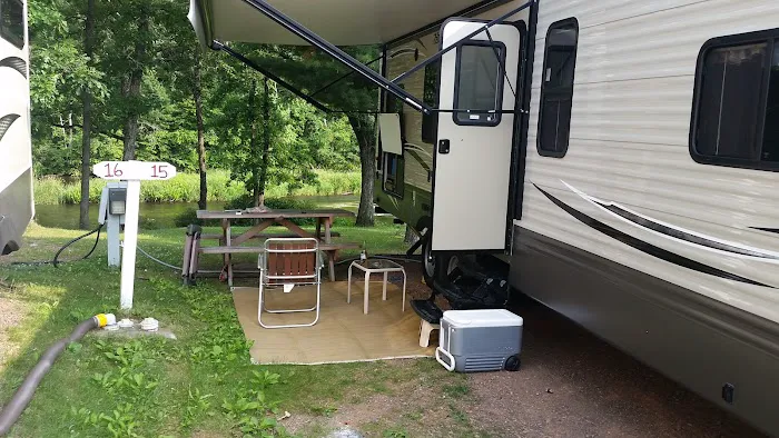 Eagle's Landing Campground Picture 5