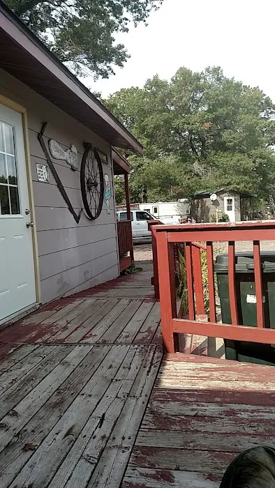 Hap's Landing Picture 6