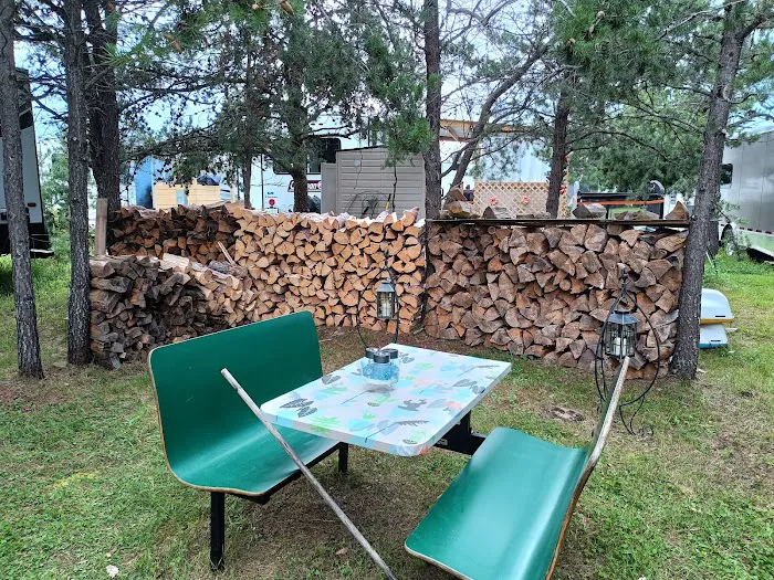 Pardun's Jack Pine Campground Picture 2