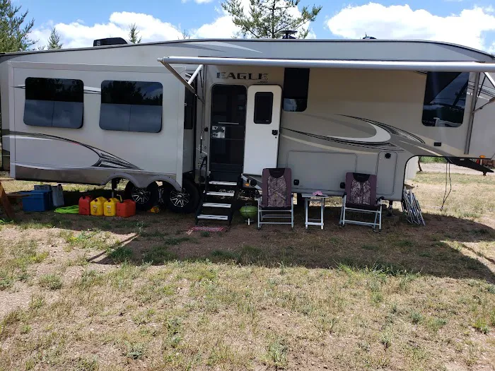 Pardun's Jack Pine Campground Picture 6