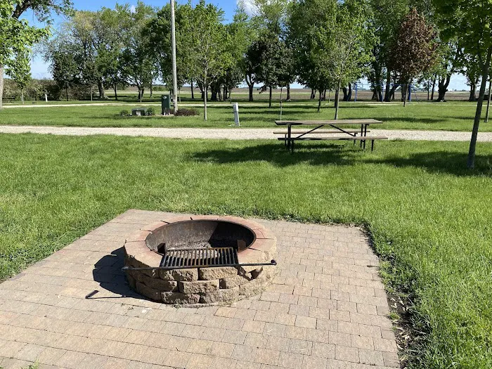Hawkeye Point Campground Picture 7