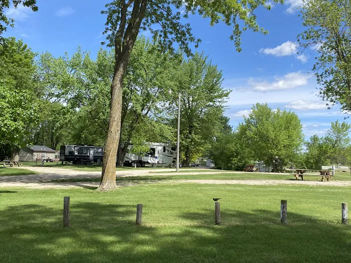 Sam Robinson Memorial Park & Campground Picture 8