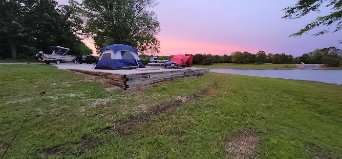 Osage Bluff Campground Picture 9