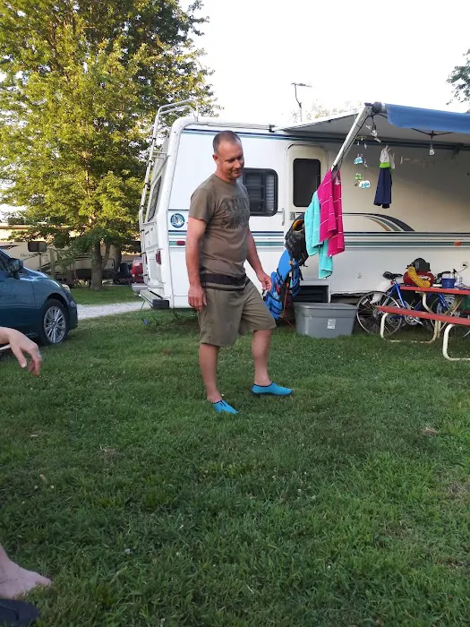 Pecan Grove Campground & RV Park Picture 8