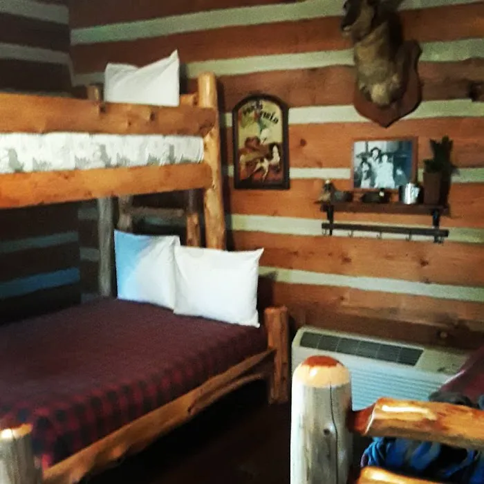 Wilderness Cabins & Campground Picture 3