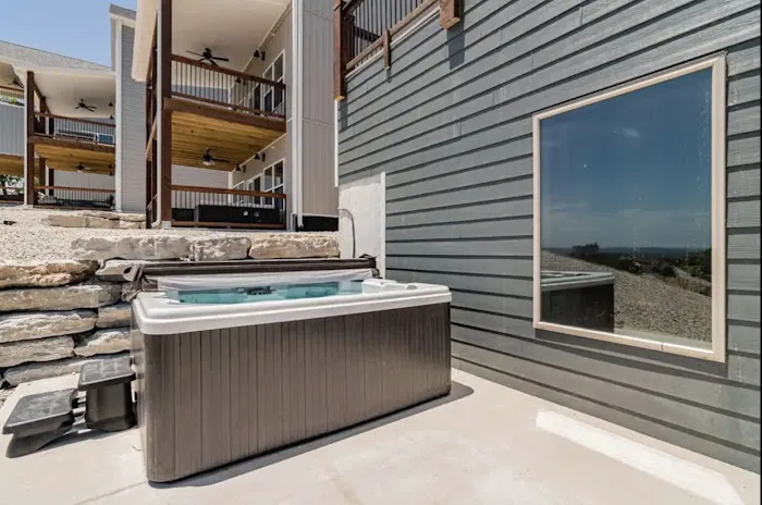 Million Dollar View Picture 8