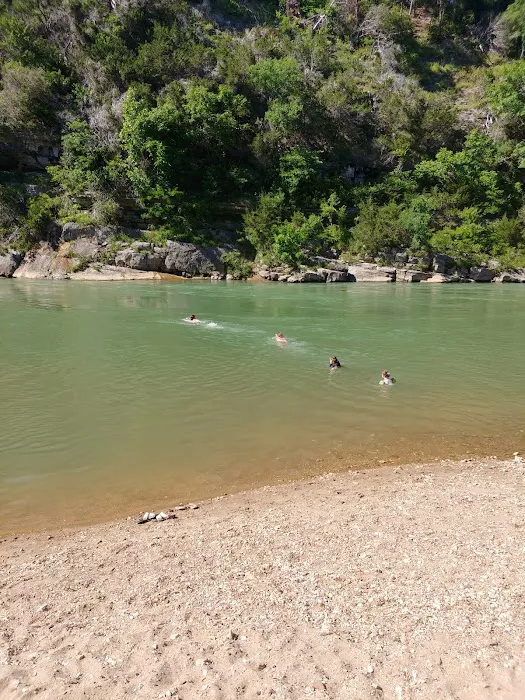 Shine Eye Campground Picture 10