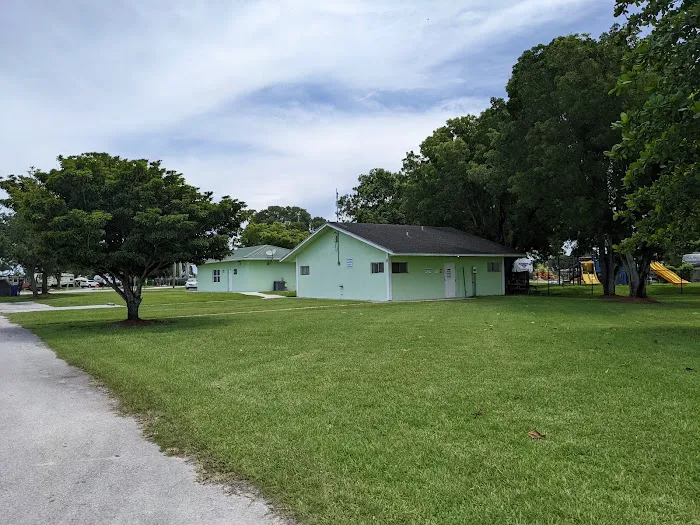 Torry Island Campground Picture 6