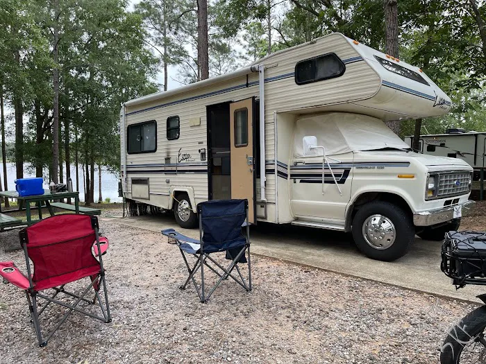 Citronelle Lakeview RV Park Picture 4