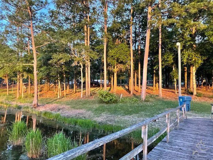 Citronelle Lakeview RV Park Picture 5