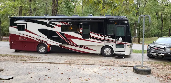Service Park Campground Picture 8