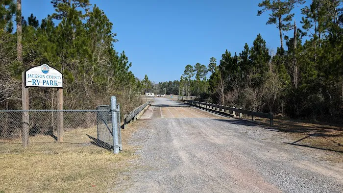 Jackson County RV Park Picture 10