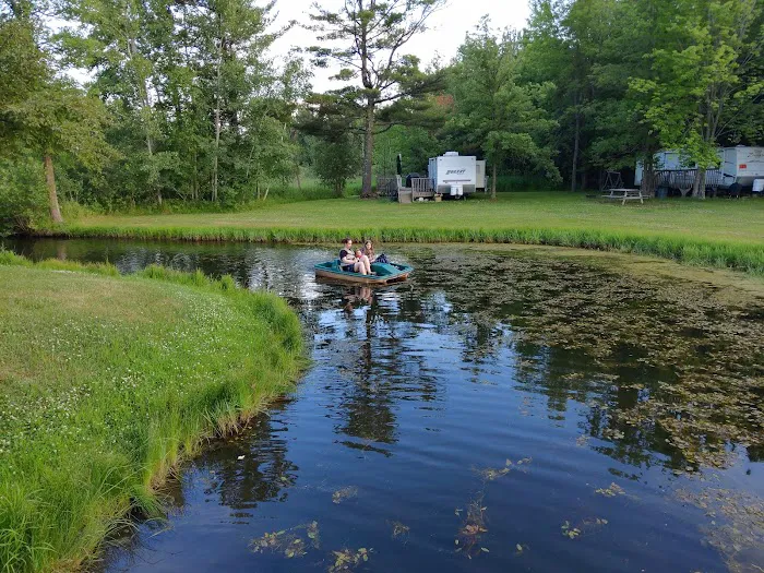 South Isle Family Campground Picture 9