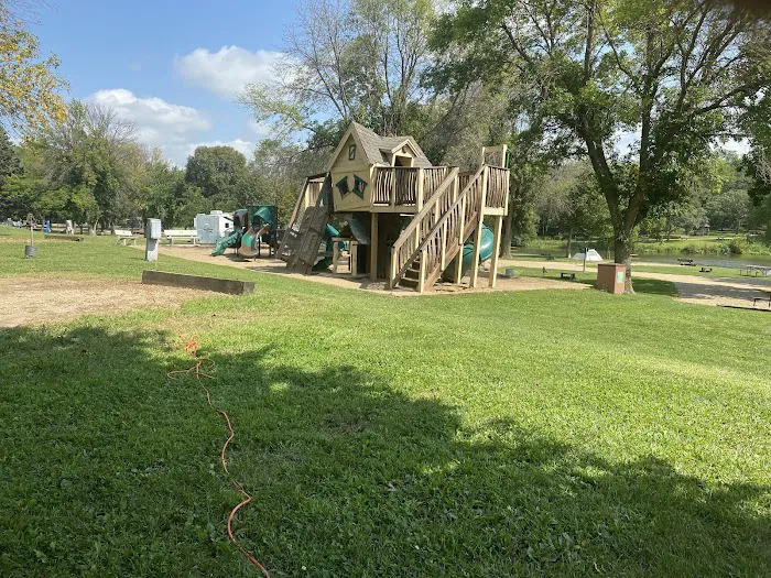 Yellow Smoke Park Campgrounds Picture 3