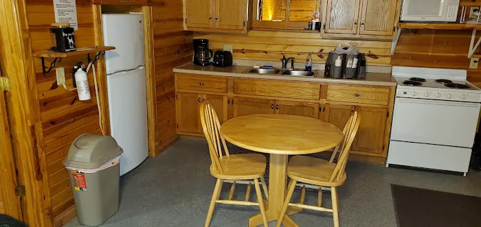 McDonalds Cabins Picture 4