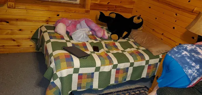 McDonalds Cabins Picture 9