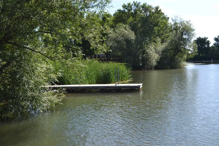 Seven Mile Lake Park Picture 5